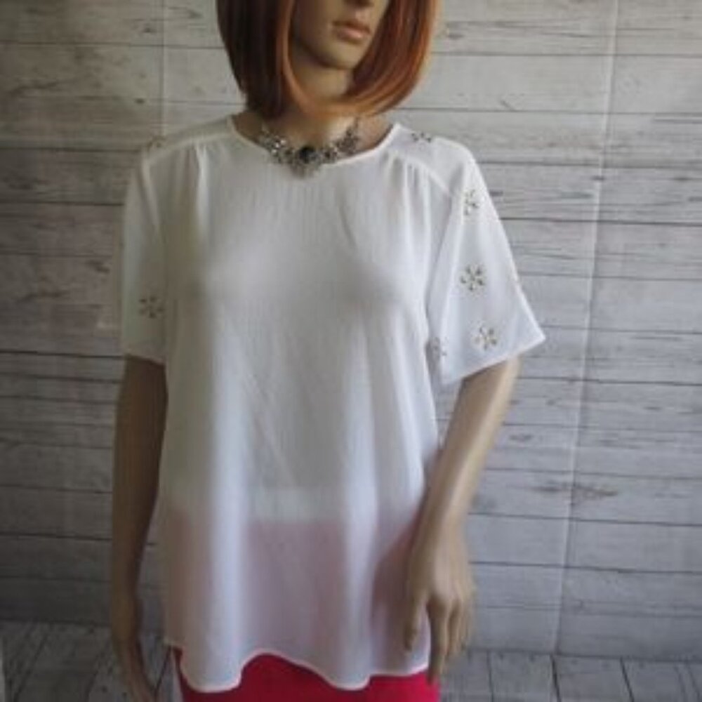 NWT - MICHAEL KORS pretty white blouse w/gold tone accents - sz L - MSRP $120.